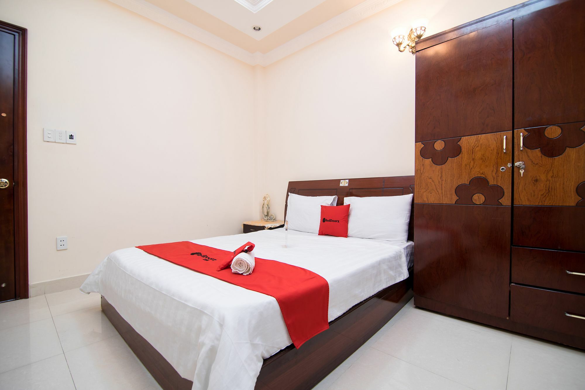 Reddoorz Near Pico Plaza Cong Hoa Hotel Ho Chi Minh City Exterior photo